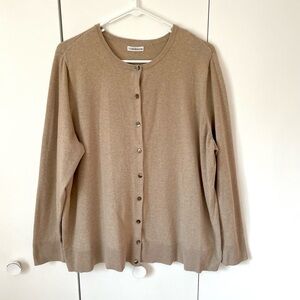 Women’s Neutral Classic Button Up Sweater Cardigan Size L Large Academia